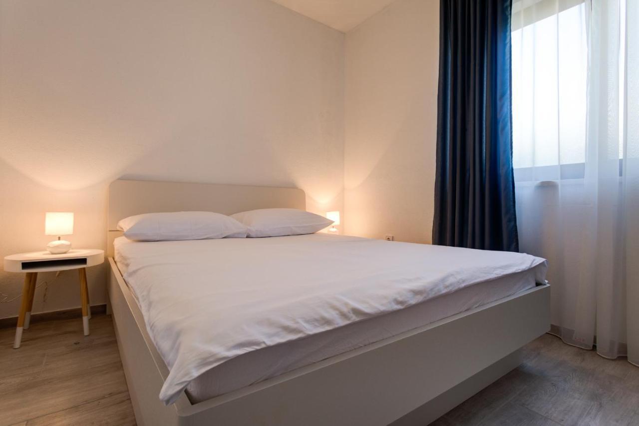 Love Apartments Zecevo Ngoại thất bức ảnh